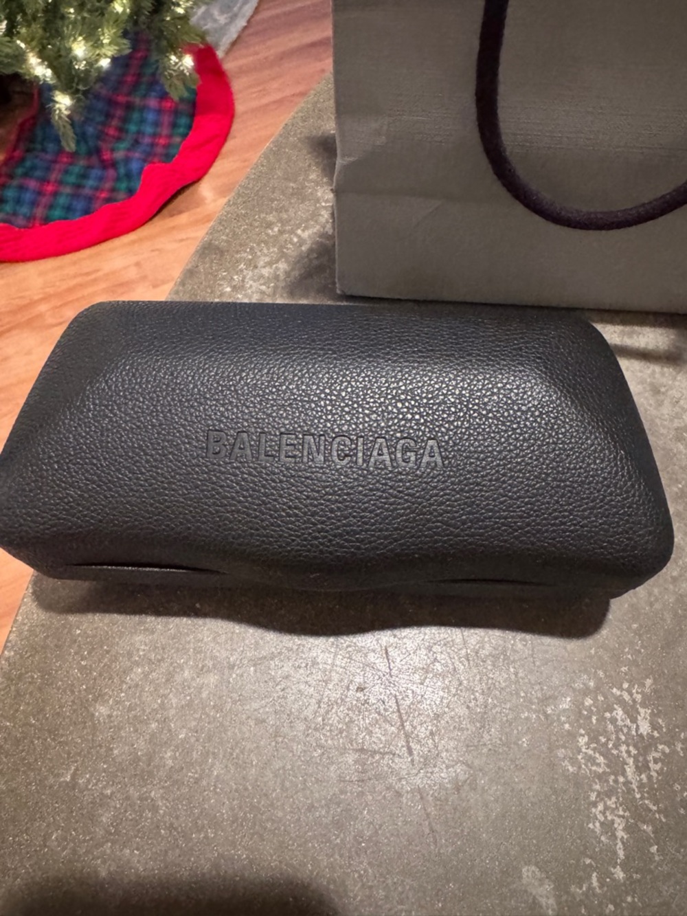 Balenciaga Glossy Black Round-Style Sunglasses - Picture 3 of 5